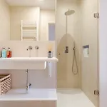 Lx -10m To Downtown Up To14 Ppl,heatable Pool And Lift Lisboa