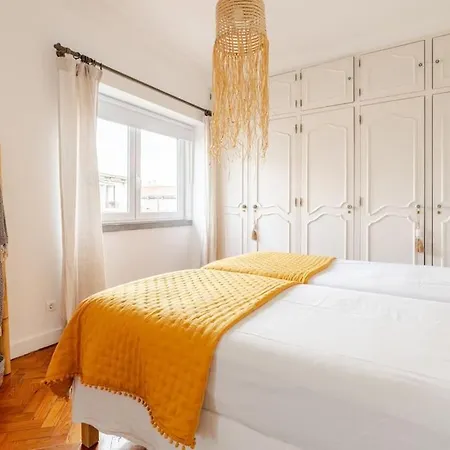 Lx -10m To Downtown Up To14 Ppl,heatable Pool And Lift Villa Lisboa