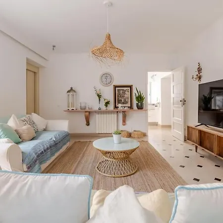 Villa Lx -10m To Downtown Up To14 Ppl,heatable Pool And Lift Lisboa