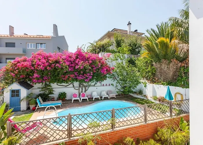 Lx -10m To Downtown Up To14 Ppl,heatable Pool And Lift Lisboa