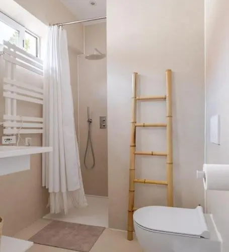 Lx -10m To Downtown Up To14 Ppl,heatable Pool And Lift