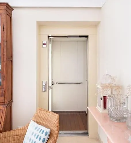 Lx -10m To Downtown Up To14 Ppl,heatable Pool And Lift * Lisboa