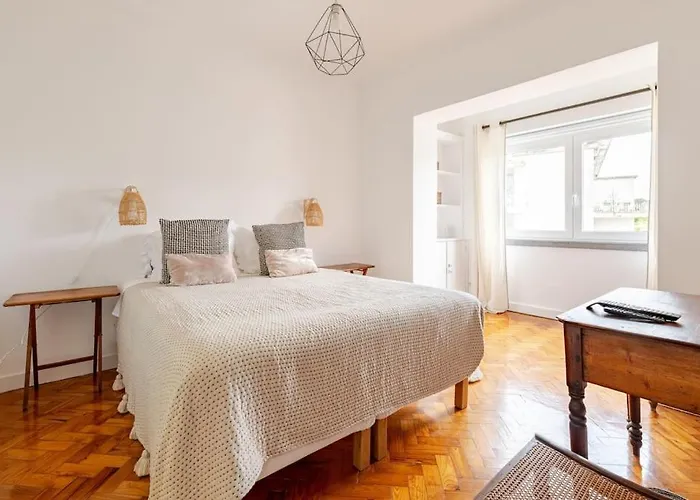 Lx -10m To Downtown Up To14 Ppl,heatable Pool And Lift * Lisboa