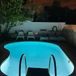 Вилла Lx -10m To Downtown Up To14 Ppl,heatable Pool And Lift *